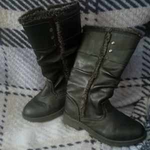 Girls size 11 slouched riding boot